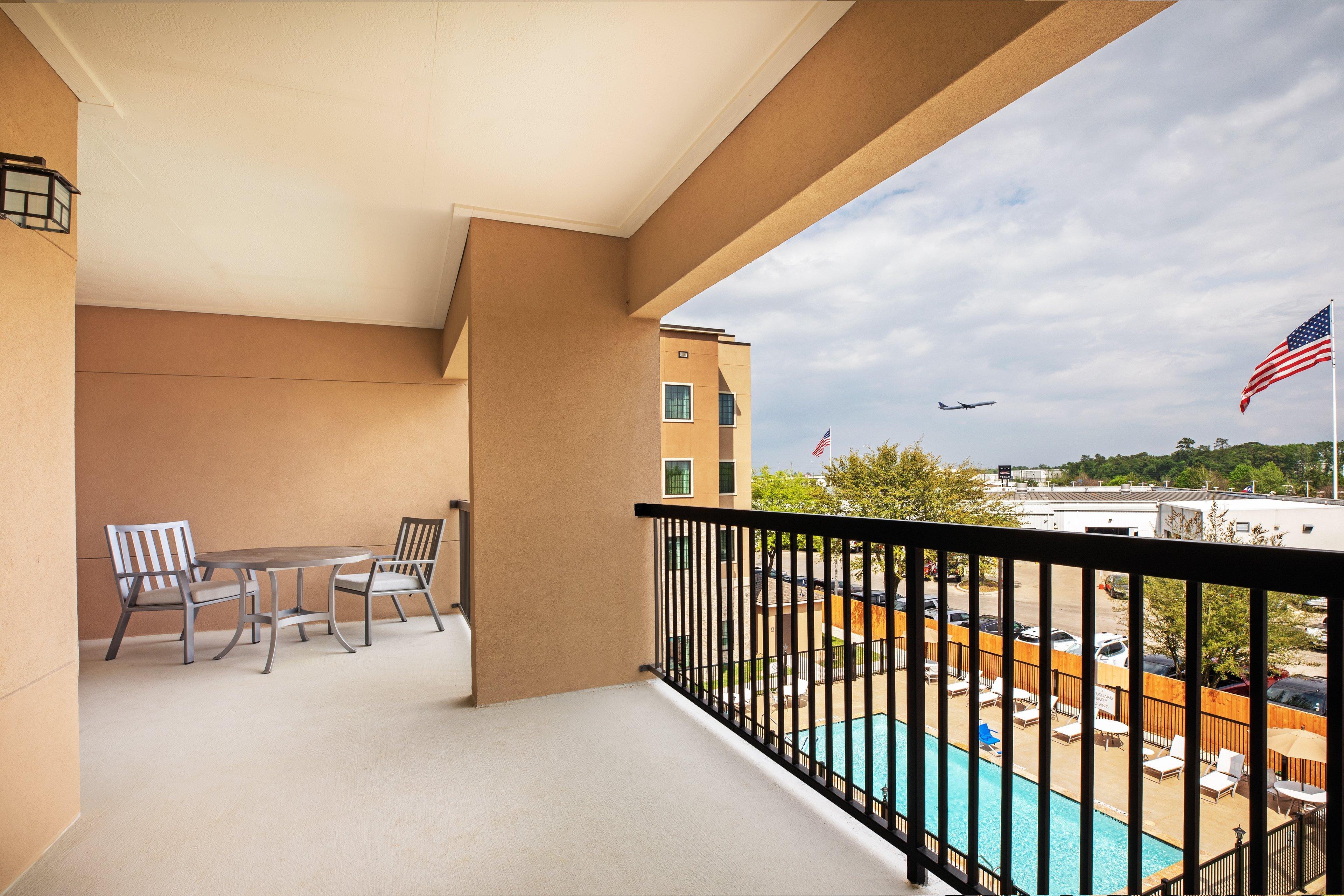 Staybridge Suites - Houston Iah Airport East By Ihg Гамбл Екстер'єр фото