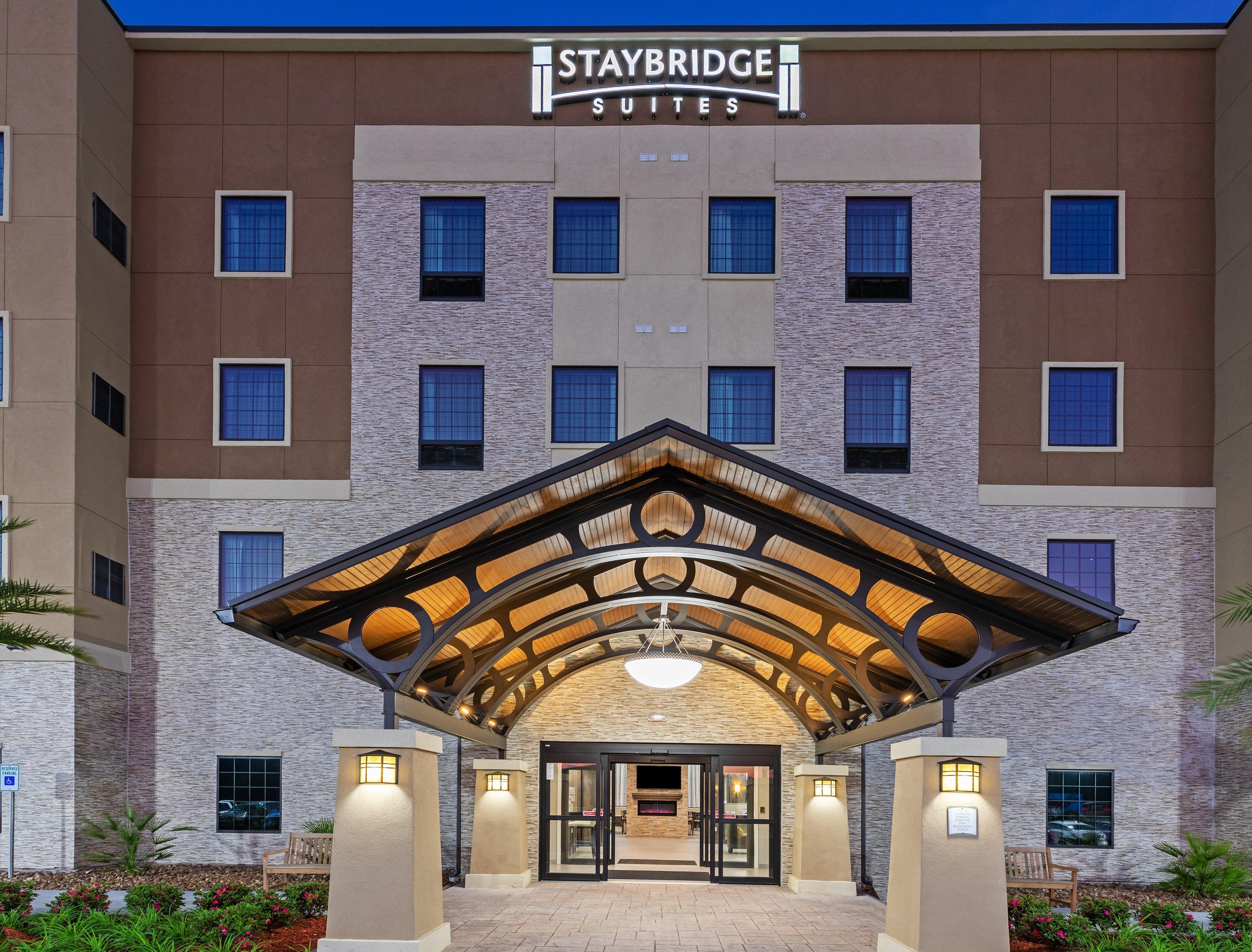 Staybridge Suites - Houston Iah Airport East By Ihg Гамбл Екстер'єр фото