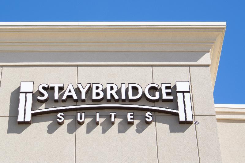 Staybridge Suites - Houston Iah Airport East By Ihg Гамбл Екстер'єр фото